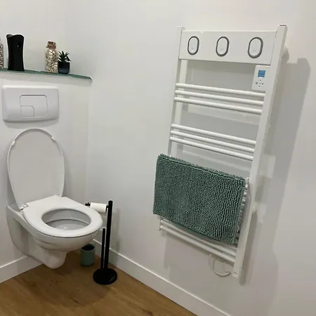 Cozy Accommodation, St Roch, Amiens, Netflix, Wi-fi, Apartamento *