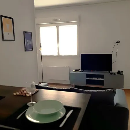 Cozy Accommodation, St Roch, Amiens, Netflix, Wi-fi, *